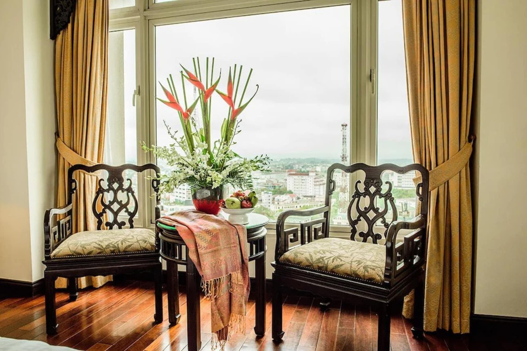 Ttc Imperial Hotel Hue Buitenkant foto