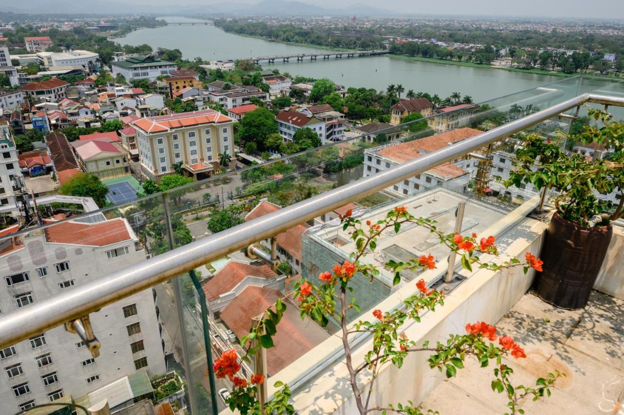 Ttc Imperial Hotel Hue Buitenkant foto